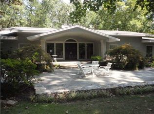 964 Rocky Point Rd, Cordova, TN 38018