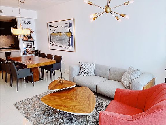 2nd image of 900 Biscayne Blvd APT 4410