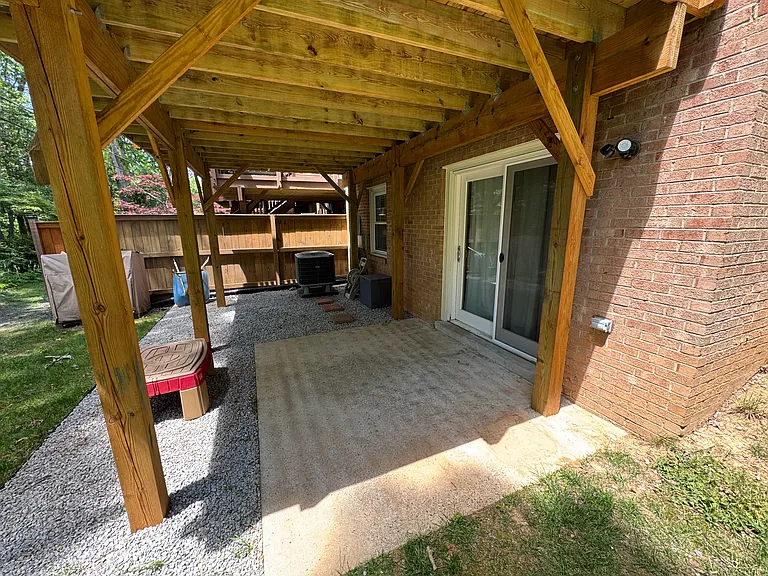 7955 Hidden Bridge Dr — Photo 39