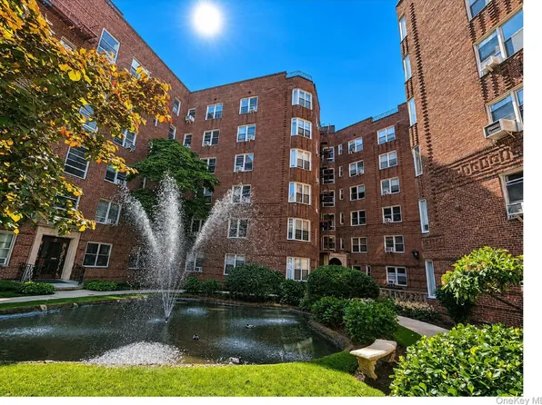 73-12 35th Avenue #E3, Jackson Heights, NY 11372