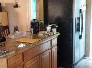 23570 Lodge Dr, Canyon Lake, CA 92587