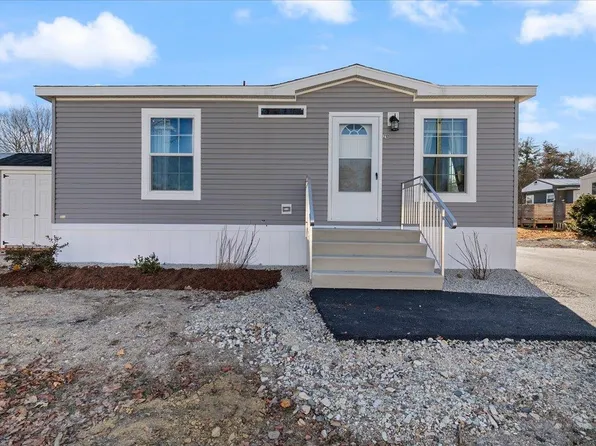 210 Oriental Gardens Road, Portsmouth, NH 03801