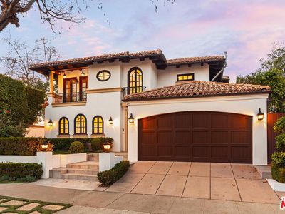 11325 Farlin St, Los Angeles, CA, 90049