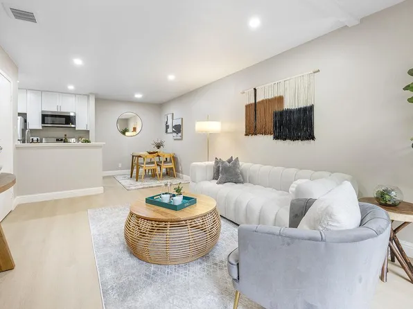 385 Mandarin Dr APT 4, Daly City, CA 94015