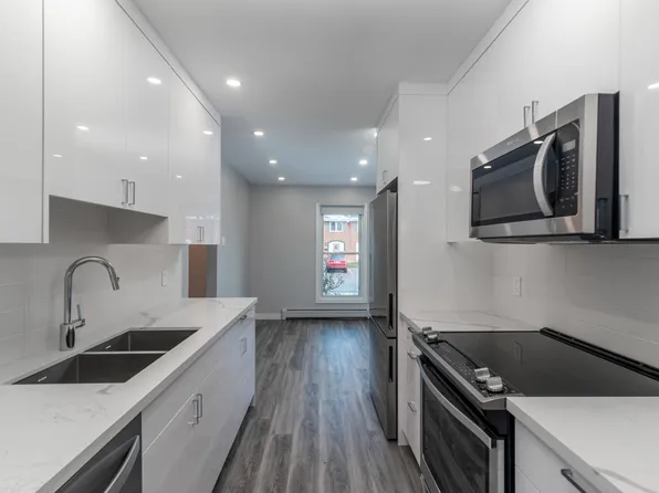 Georgian Court Townhomes