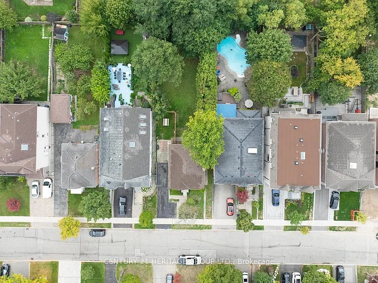 39 Reiner Rd #UPPER — Photo 31