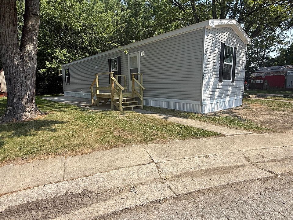 1st image of 200 N Knoxville Ave Lot 16
