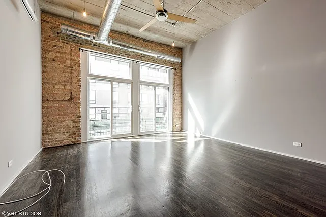 110 N Peoria St #406 — Photo 12