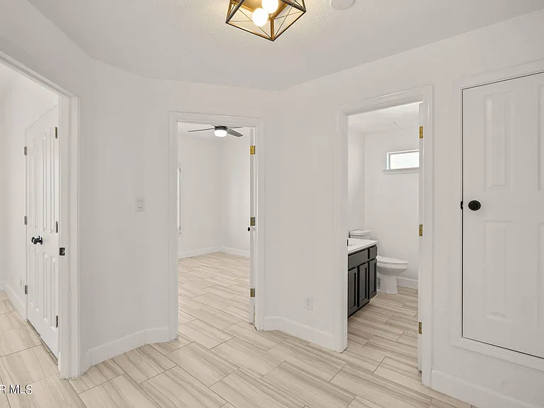 11309 Loma Linda Cir — Photo 24