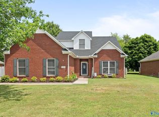120 Meghan Ln, Madison, AL 35758