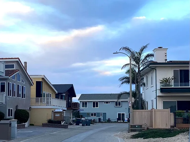 1460 Mandalay Beach Rd #2 — Photo 5