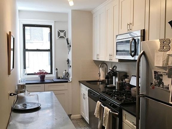 5th image of 116 Central Park S APT 5C