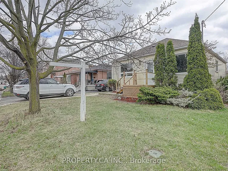 39 Farrell Ave — Photo 27