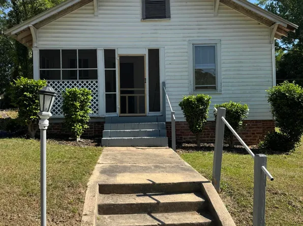 302 Robinson Street, Rockingham, NC 28379