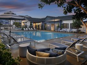 Escala at Stanford Crossing