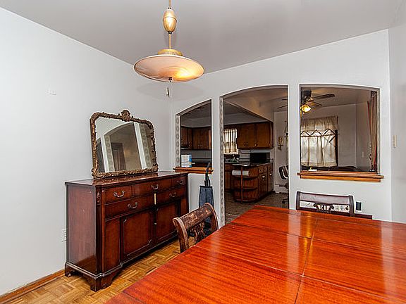 5th image of 8754 S Dante Ave