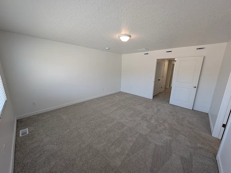 1578 W Viola Ln — Photo 35
