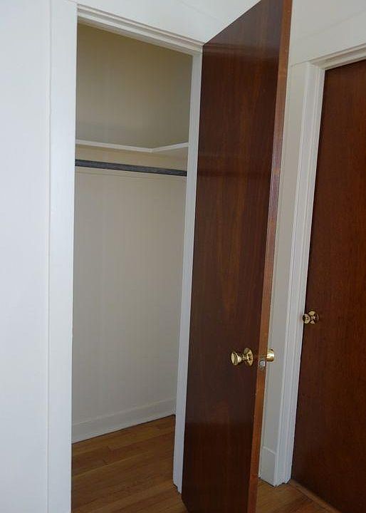 1st image of 6629 N Glenwood Ave