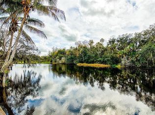 6810 68th Ave E, Bradenton, FL 34203