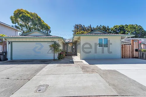 4562 Angeles Ave Photo 1