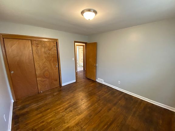 5th image of 3579 Eakin Rd