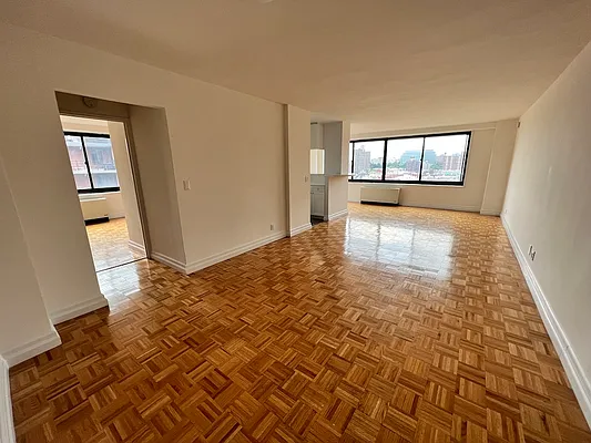 Rented by Olnick Organization | media 1