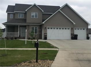 5502 Charlie Ray Dr, Grand Forks, ND 58201