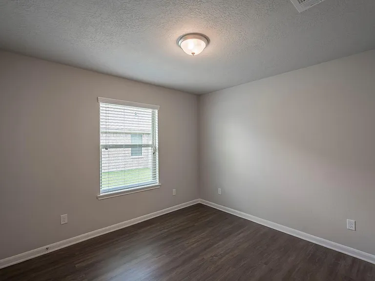7418 Masters Dr — Photo 19