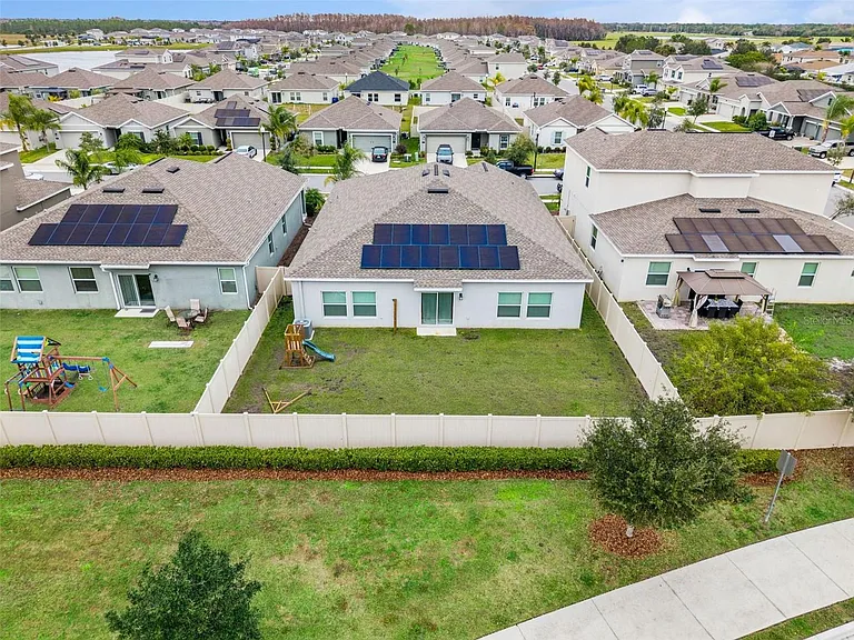 781 Taurus Ln — Photo 29