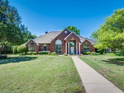615 Green Meadows Ln, Red Oak, TX, 75154