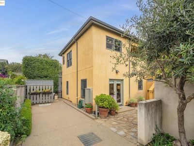 4924 Desmond St, Oakland, CA, 94618