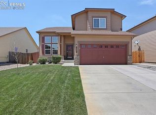 6118 Hayfield Pl, Colorado Springs, CO 80925