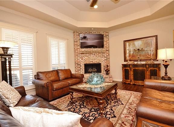 2nd image of 208 Indigo Way