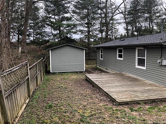 2nd image of 216 Lakeside Dr