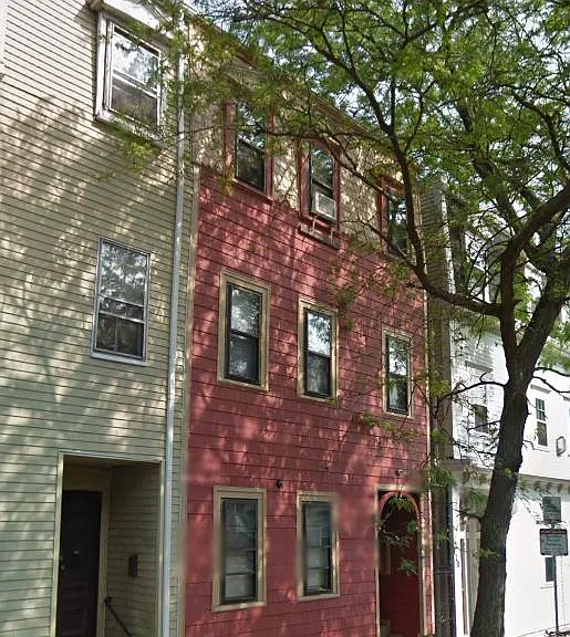 1-244 E St #1 — Photo 1