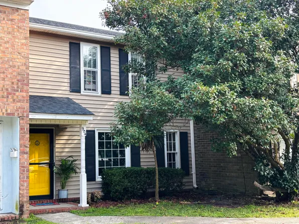 904 Beresford Ct, Mount Pleasant, SC 29464