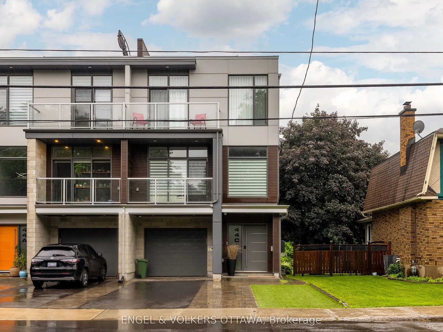 2 bed, $3,350 — Photo 1