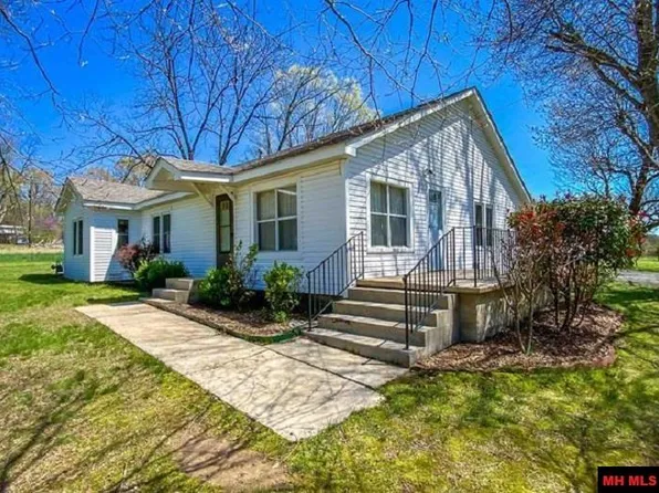 1411 N Panther Ave, Yellville, AR 72687