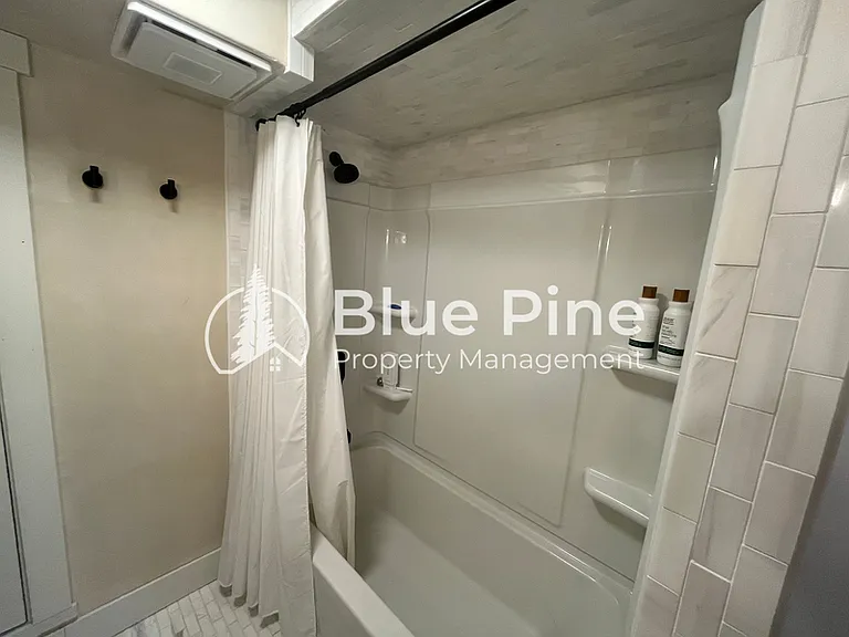 1165 Canal Ave #1 — Photo 9