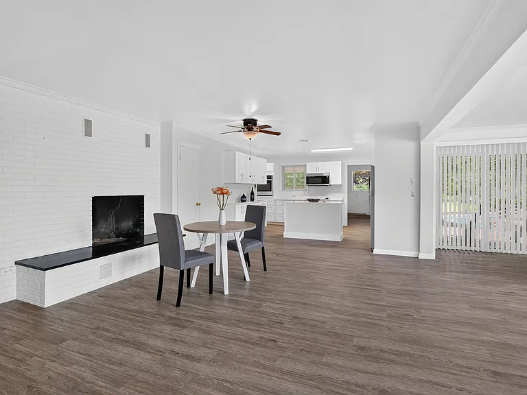 500 Emerald Pond Ln — Photo 19