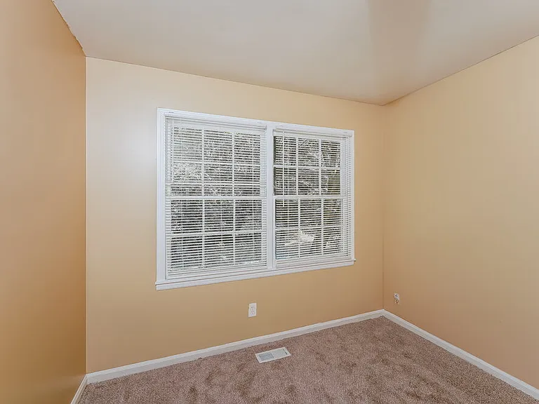 1700 Serene Dr — Photo 19