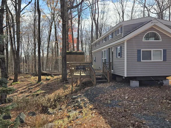 283 Tamarack Trl, Gouldsboro, PA 18424