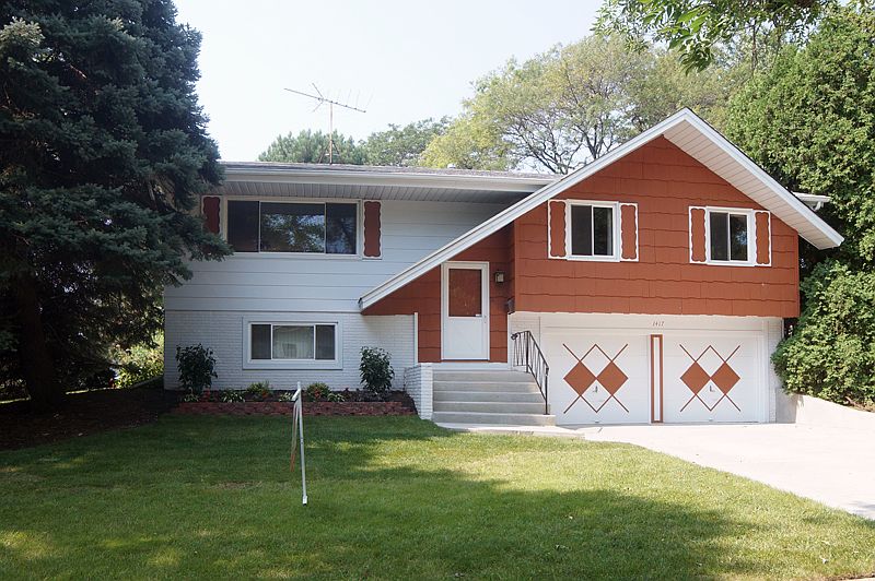 1st image of 1417 Harvard Ln