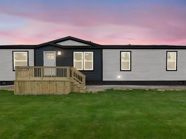 4087 Sunset Maple Dr, Brown City, MI 48416