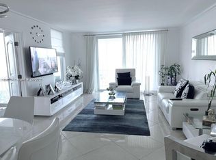2859 Leonard Dr APT G401, Aventura, FL 33160