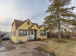 412 Kenwood Dr, Round Lake Park, IL