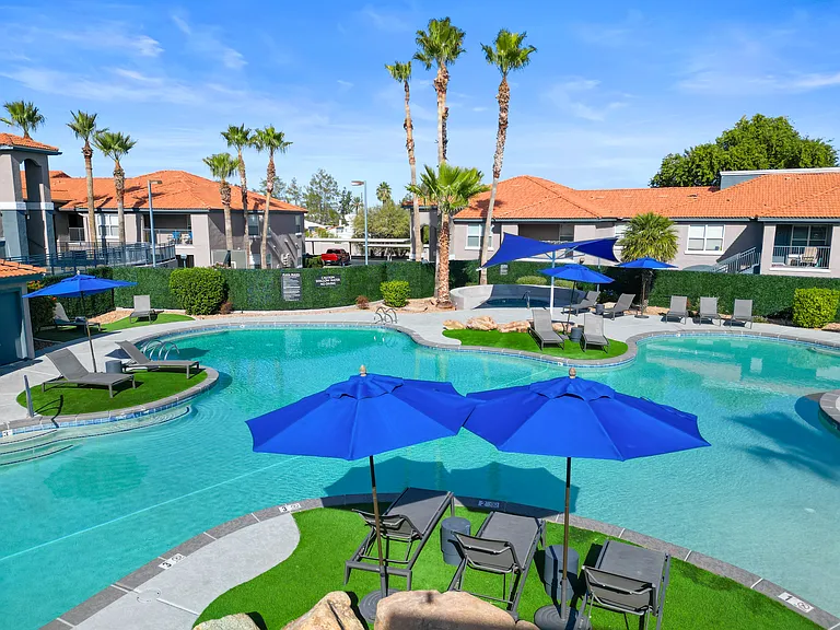 Sonoran Reserve Apartments — Photo 18