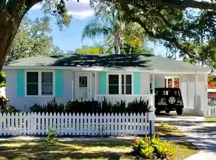 647 Broadway, Dunedin, FL 34698