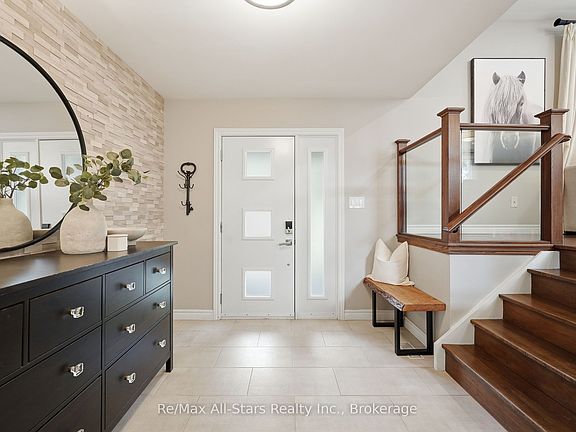4th image of 169 Marica Ave