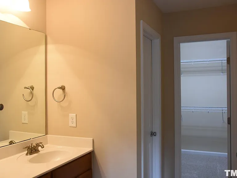 219 Murray Glen Dr — Photo 11